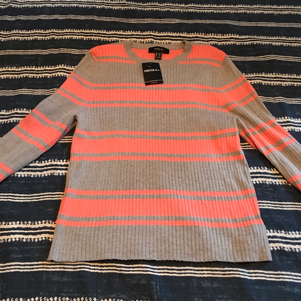 FOREVER 21 Sweater